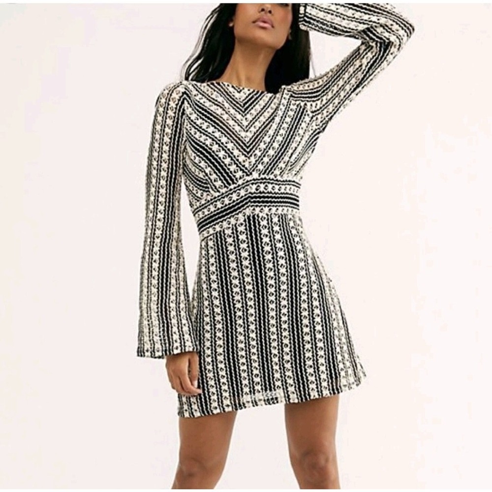 Free People Chiara Crochet Open Back Mini Dress Black White Bell Sleeve Size 0